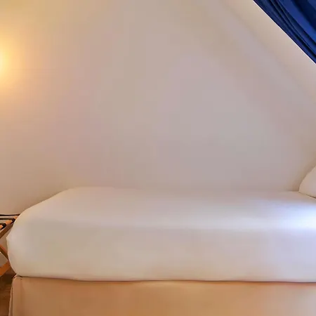 Ibis Styles Maine Montparnasse Parigi