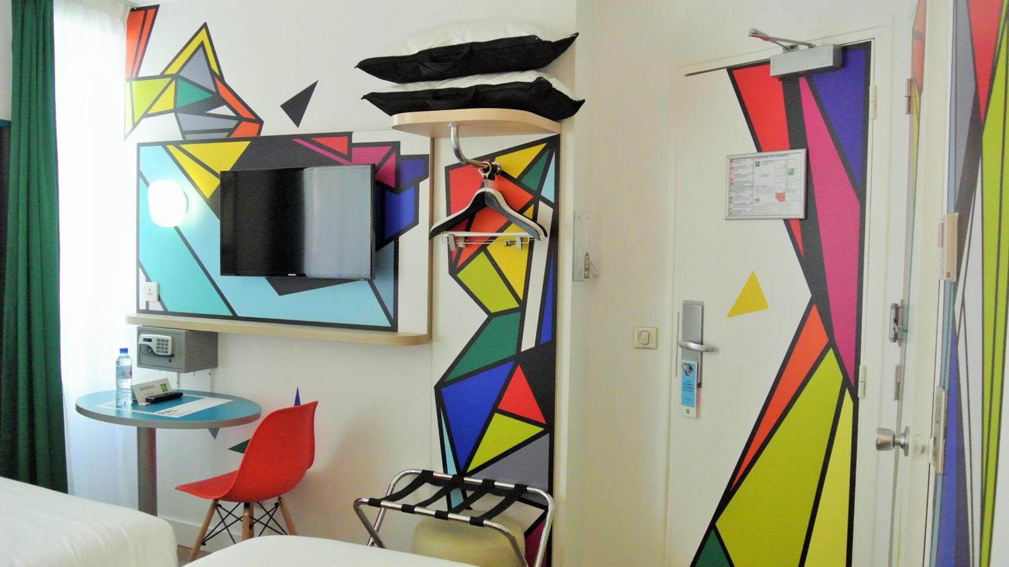 Ibis Styles Maine Montparnasse Hotel 3*