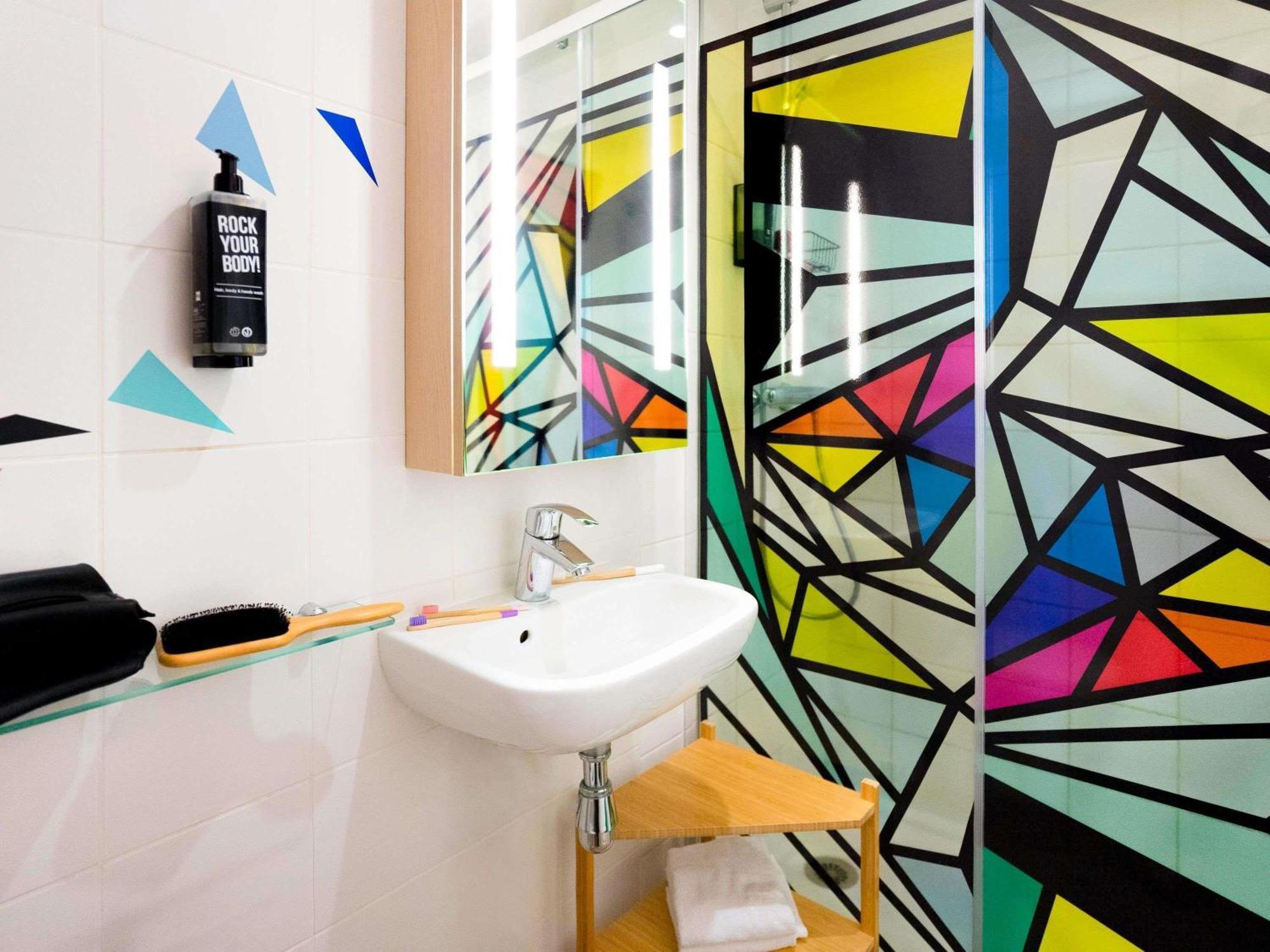Ibis Styles Maine Montparnasse 3* Paris